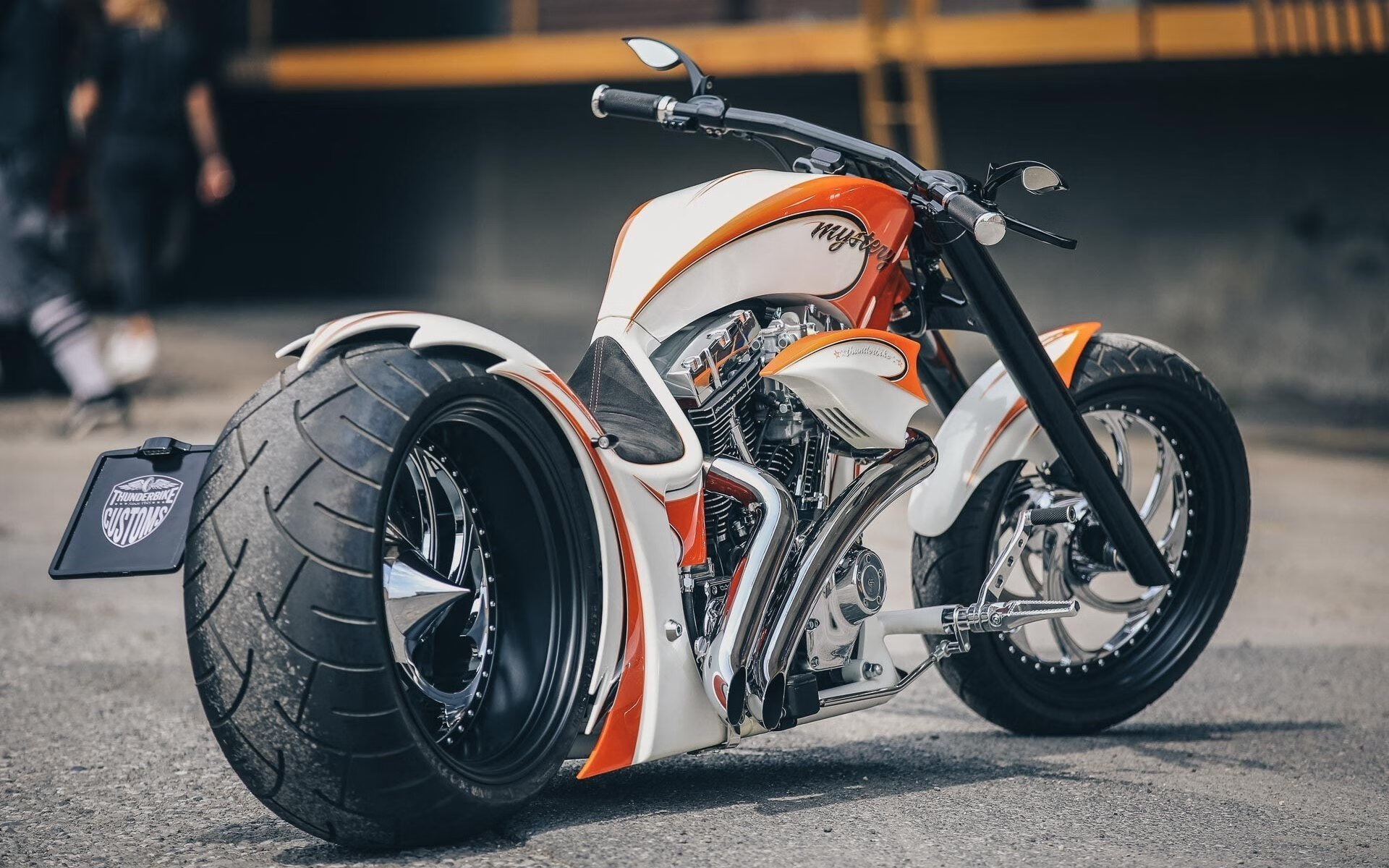 体育mk-詹姆斯全场砍下三双表现全面，詹姆斯复出砍24分